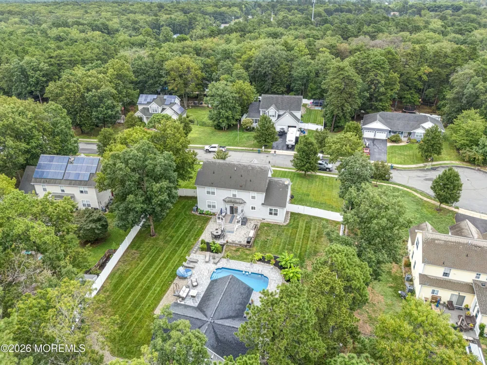 8 Edwards Court Little Egg Harbor, NJ 08087