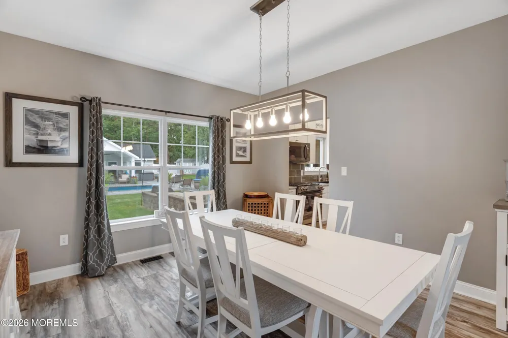 8 Edwards Court Little Egg Harbor, NJ 08087