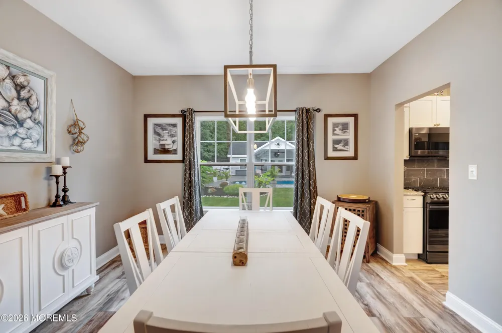 8 Edwards Court Little Egg Harbor, NJ 08087