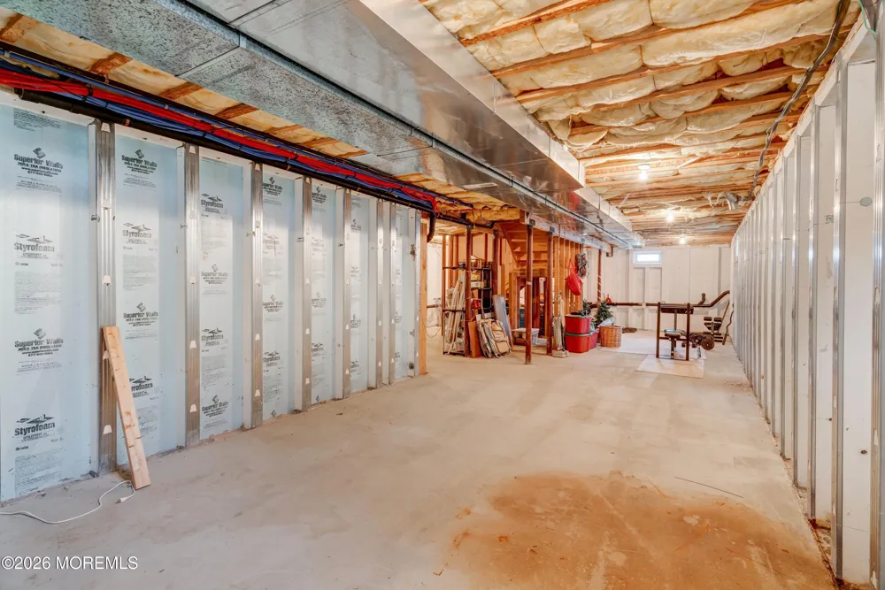 8 Edwards Court Little Egg Harbor, NJ 08087