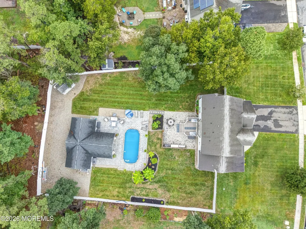 8 Edwards Court Little Egg Harbor, NJ 08087
