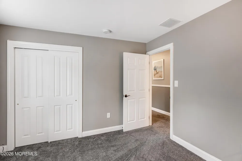 8 Edwards Court Little Egg Harbor, NJ 08087