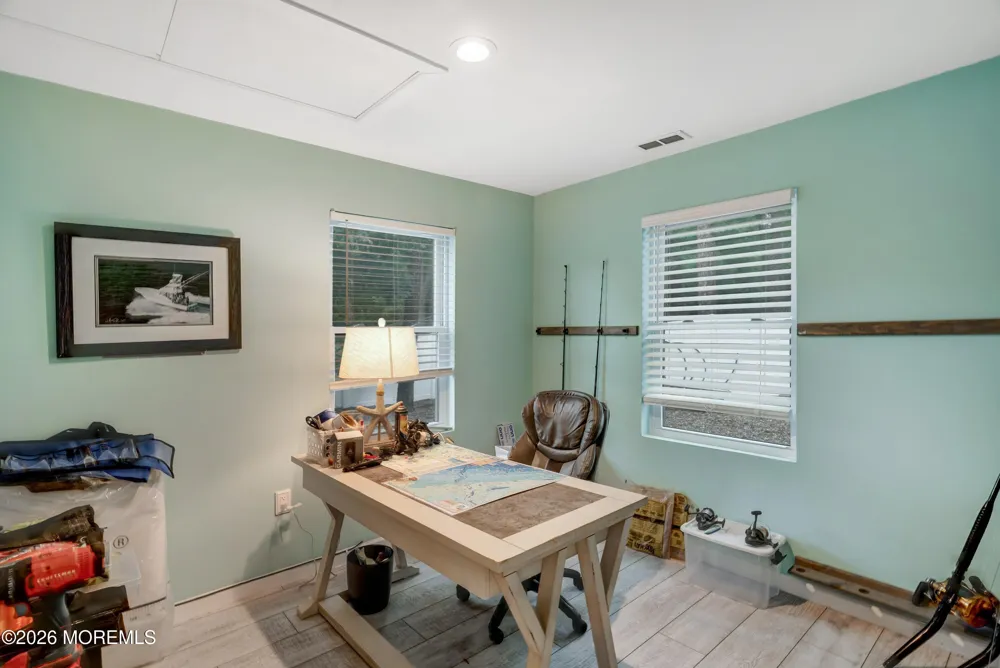 8 Edwards Court Little Egg Harbor, NJ 08087