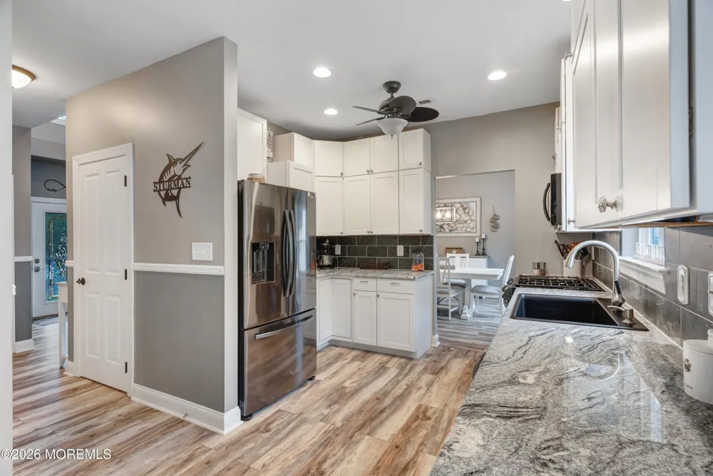 8 Edwards Court Little Egg Harbor, NJ 08087