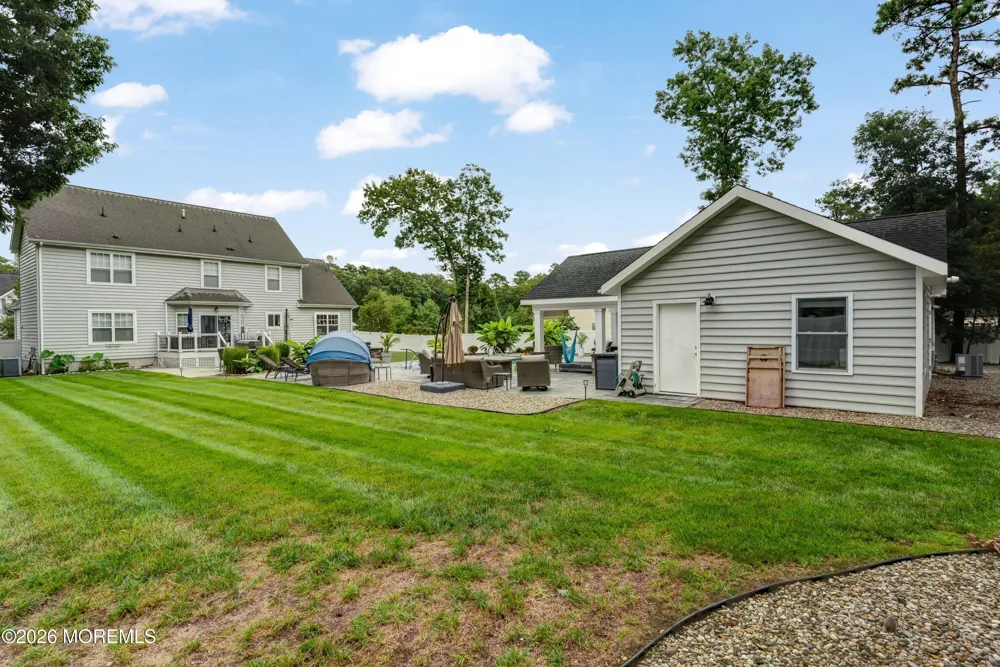 8 Edwards Court Little Egg Harbor, NJ 08087