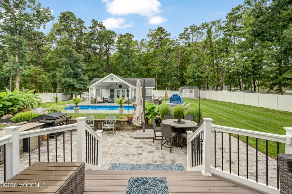 8 Edwards Court Little Egg Harbor, NJ 08087