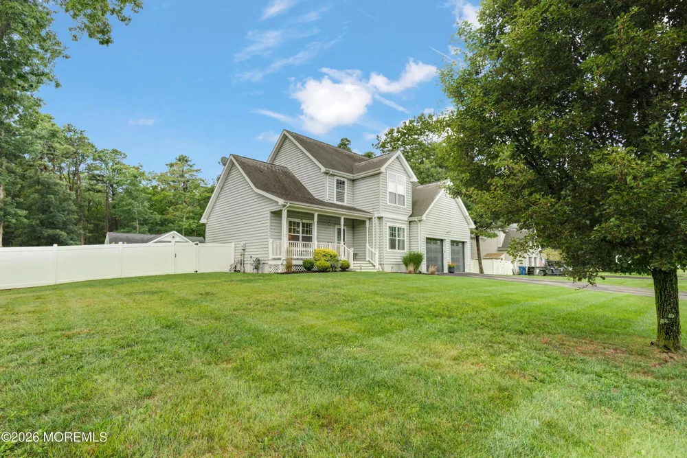 8 Edwards Court Little Egg Harbor, NJ 08087