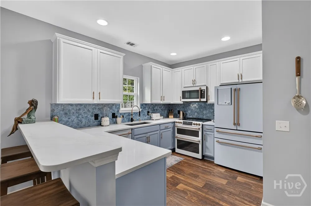 212 Cypress Pointe Drive Richmond Hill, GA 31324