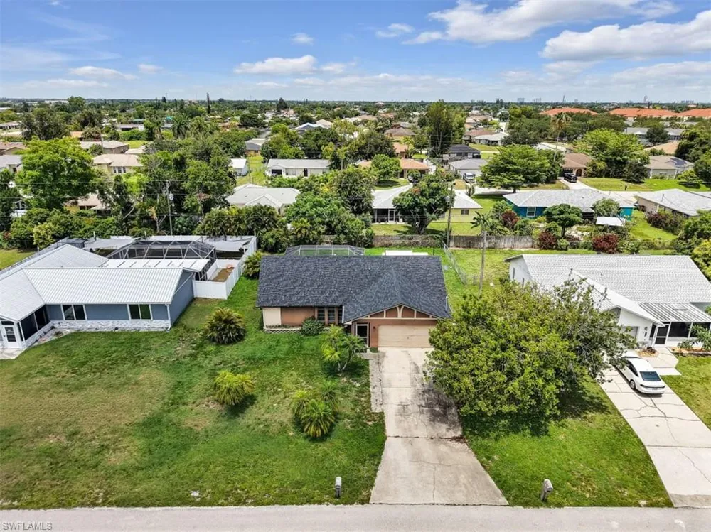 209 NE 9th Court Cape Coral, FL 33909