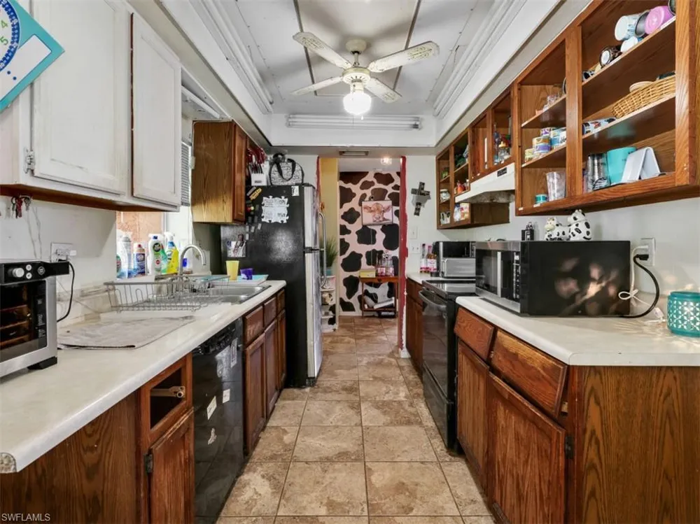 209 NE 9th Court Cape Coral, FL 33909