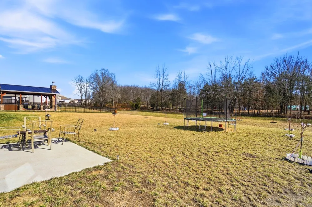 1716 Parkfield Way Goshen, OH 45122