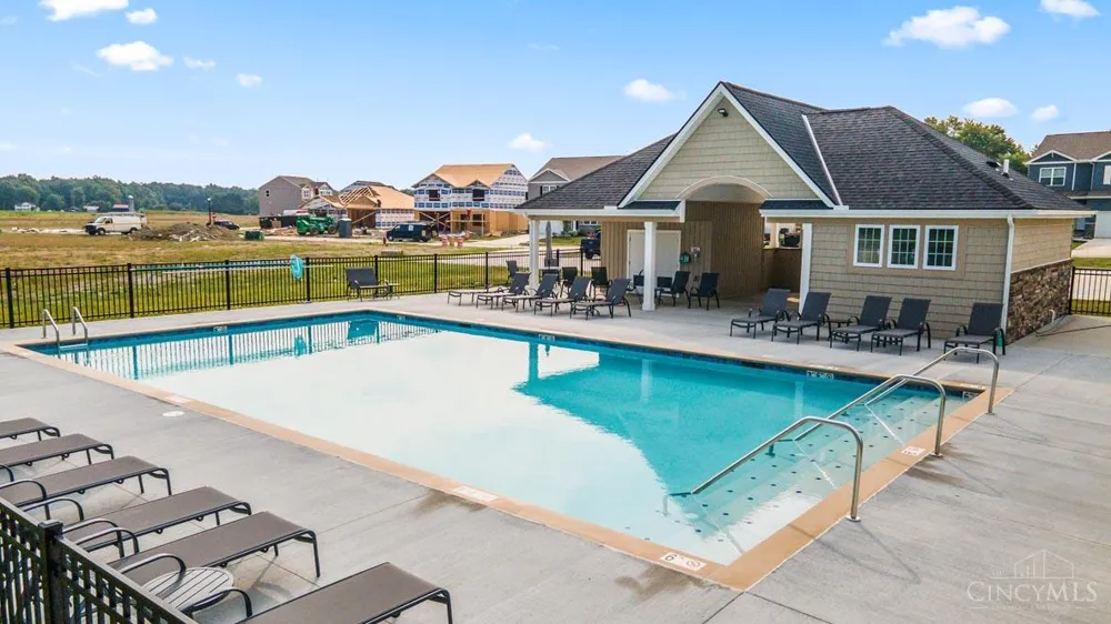 1716 Parkfield Way Goshen, OH 45122