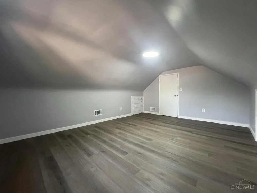 3921 Cedarwood Place Silverton, OH 45213