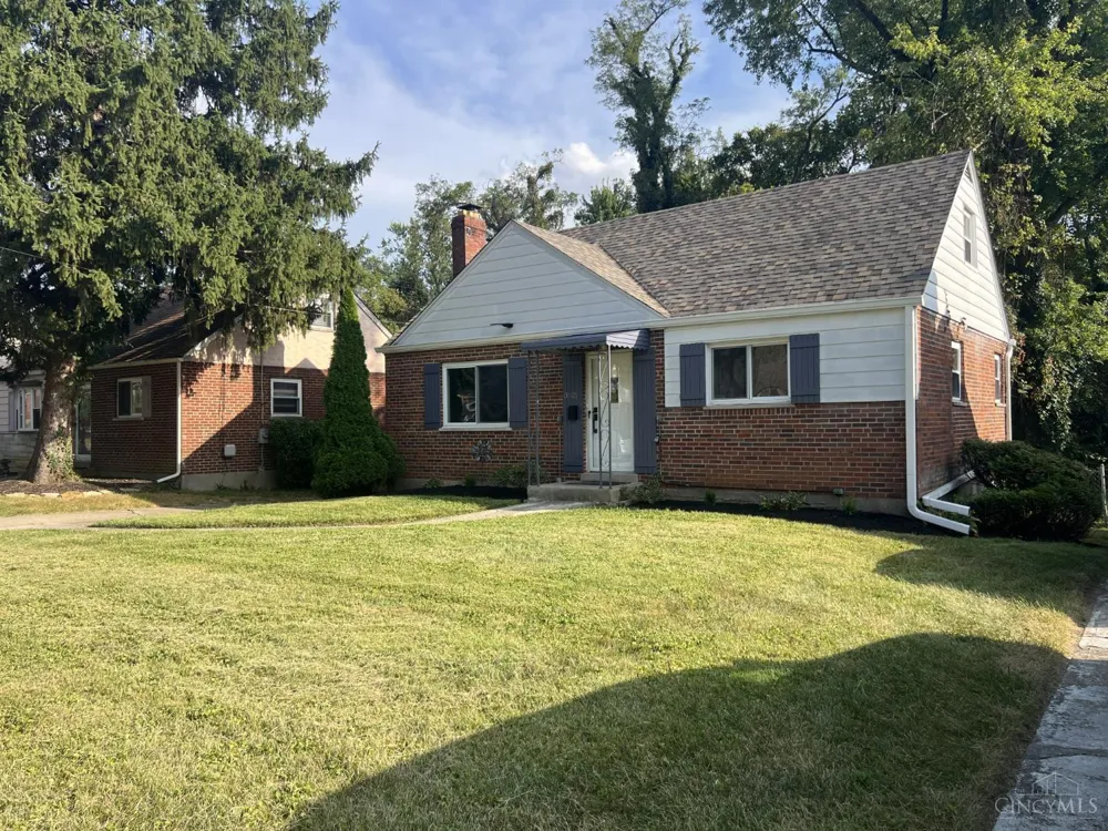 3921 Cedarwood Place Silverton, OH 45213