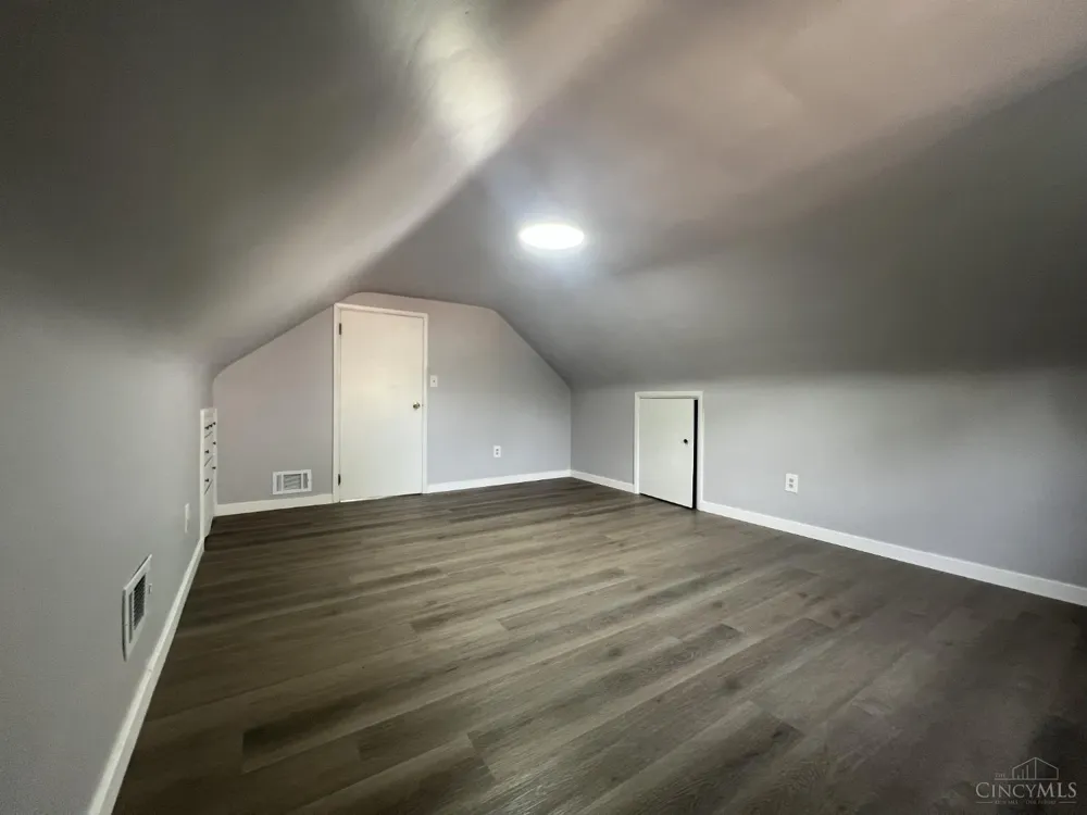 3921 Cedarwood Place Silverton, OH 45213
