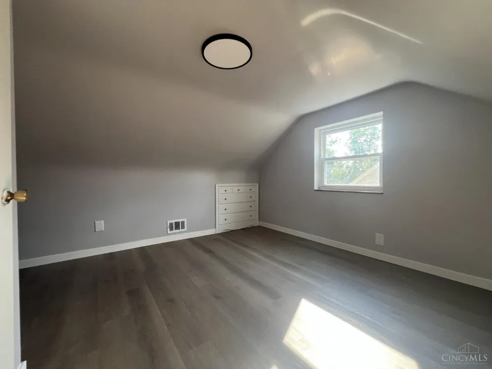 3921 Cedarwood Place Silverton, OH 45213