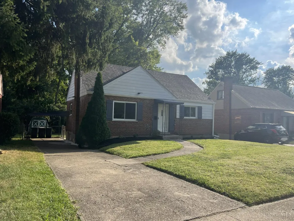 3921 Cedarwood Place Silverton, OH 45213