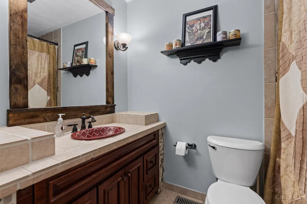 345 Harpwood Drive Franklin, OH 45005