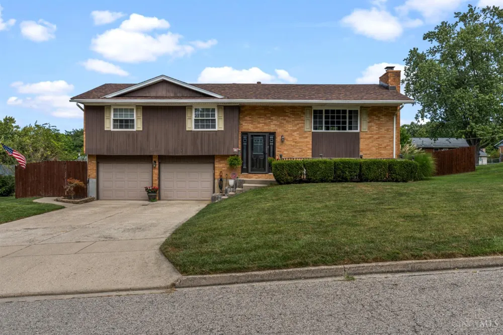 345 Harpwood Drive Franklin, OH 45005