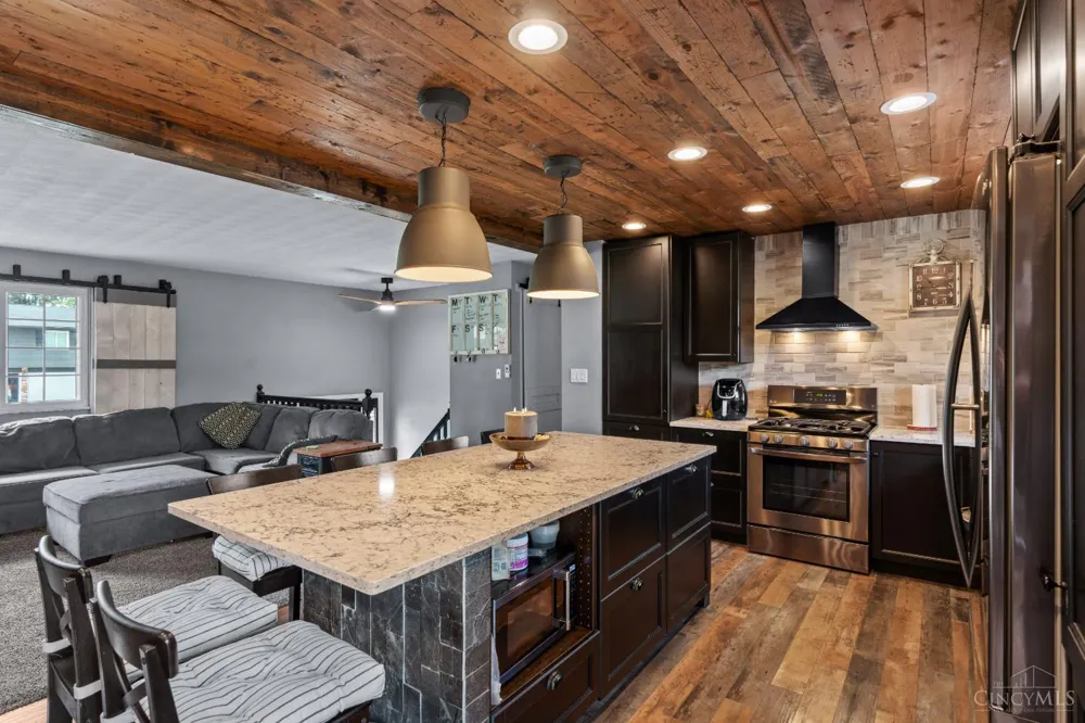 345 Harpwood Drive Franklin, OH 45005