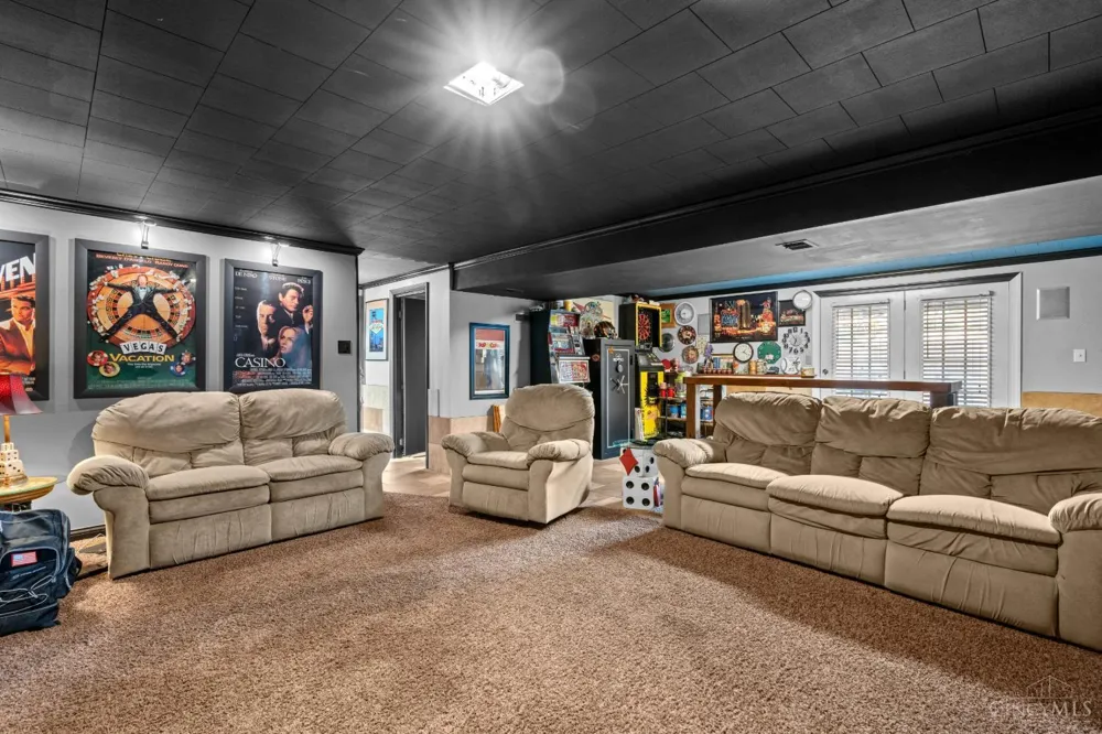 345 Harpwood Drive Franklin, OH 45005