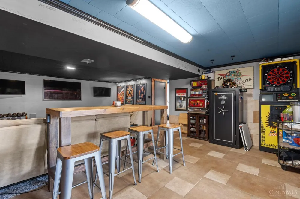 345 Harpwood Drive Franklin, OH 45005