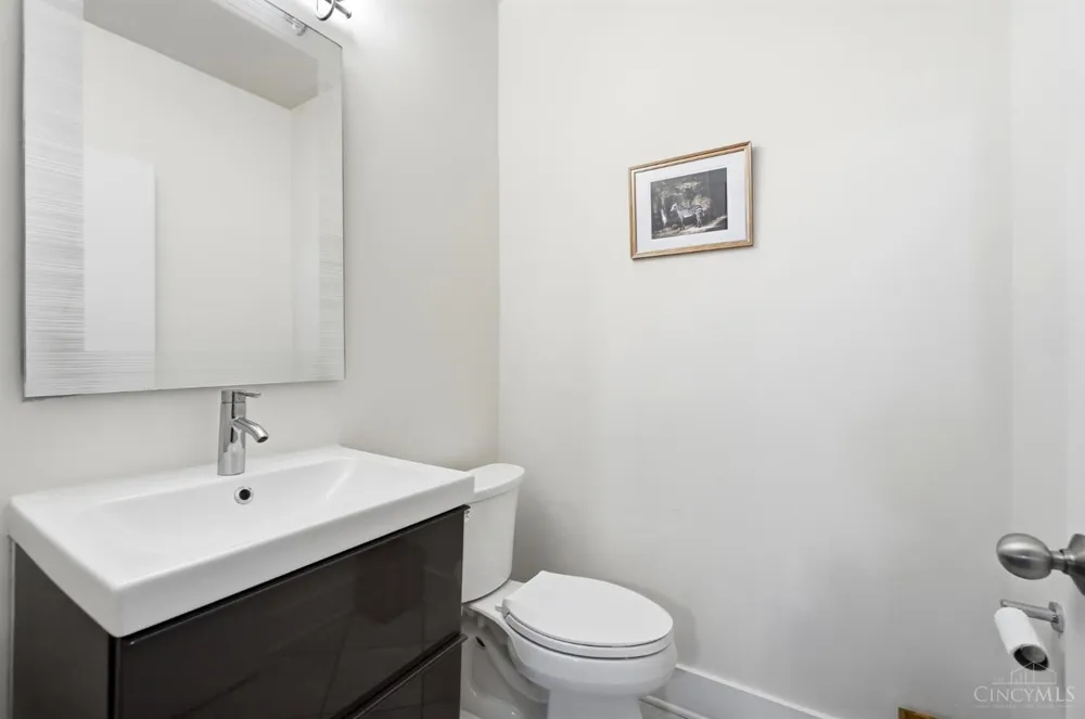 1215 Central Avenue Cincinnati, OH 45214