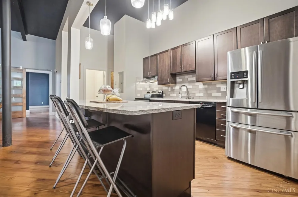 1215 Central Avenue Cincinnati, OH 45214