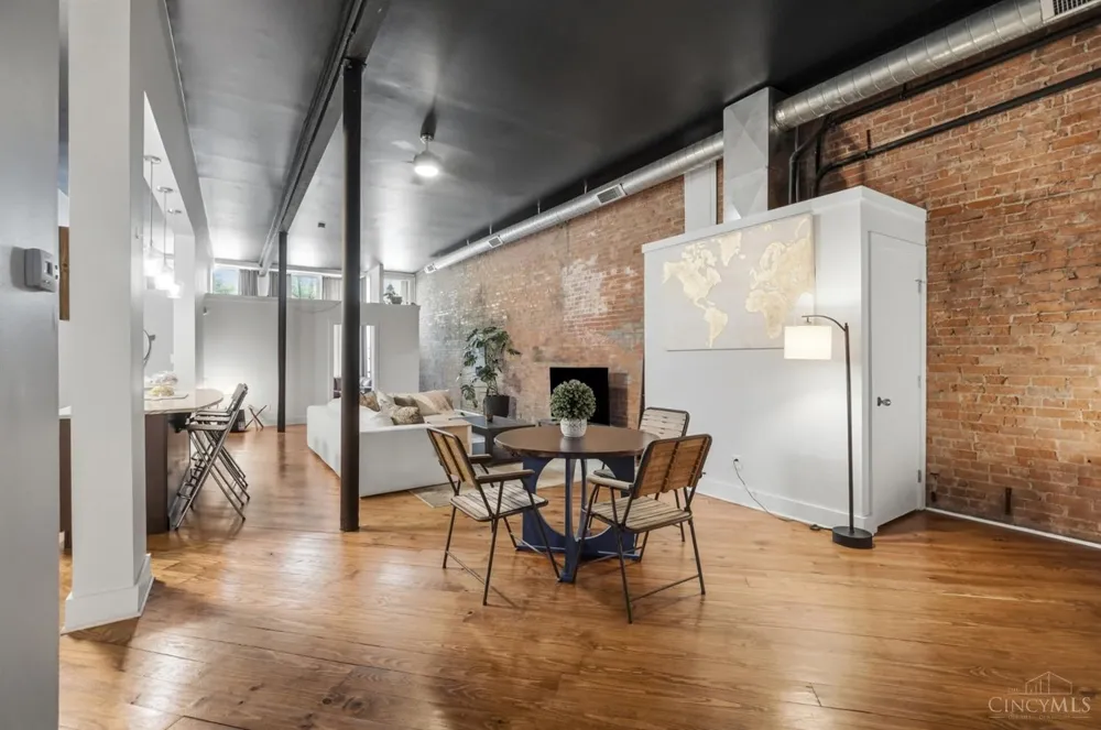1215 Central Avenue Cincinnati, OH 45214