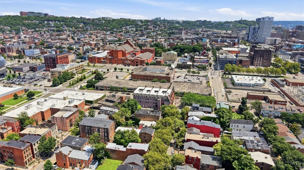 1215 Central Avenue Cincinnati, OH 45214