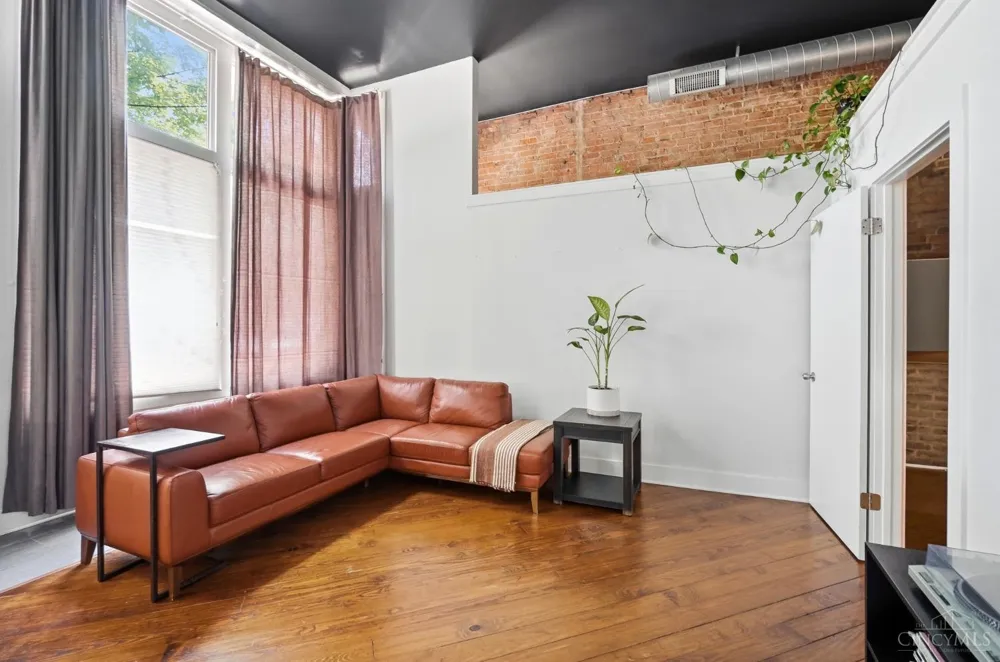 1215 Central Avenue Cincinnati, OH 45214