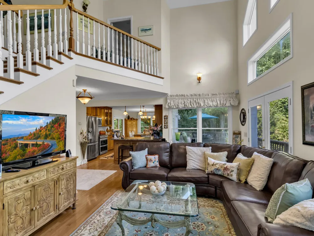 Grand Vista Drive Sylva, NC 28779
