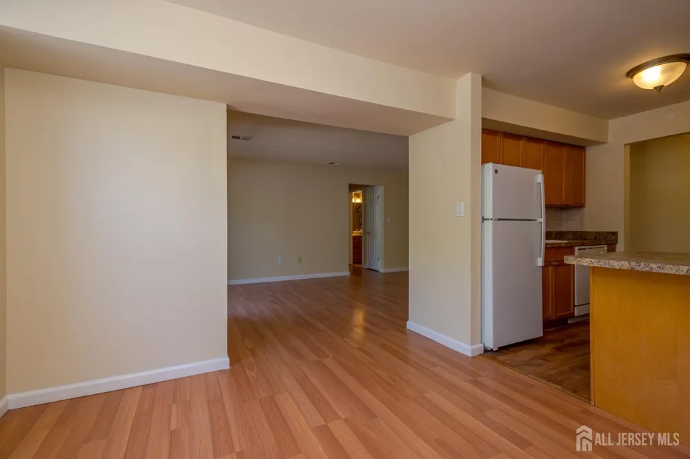 1005 Hidden Village Drive Perth Amboy, NJ 08861