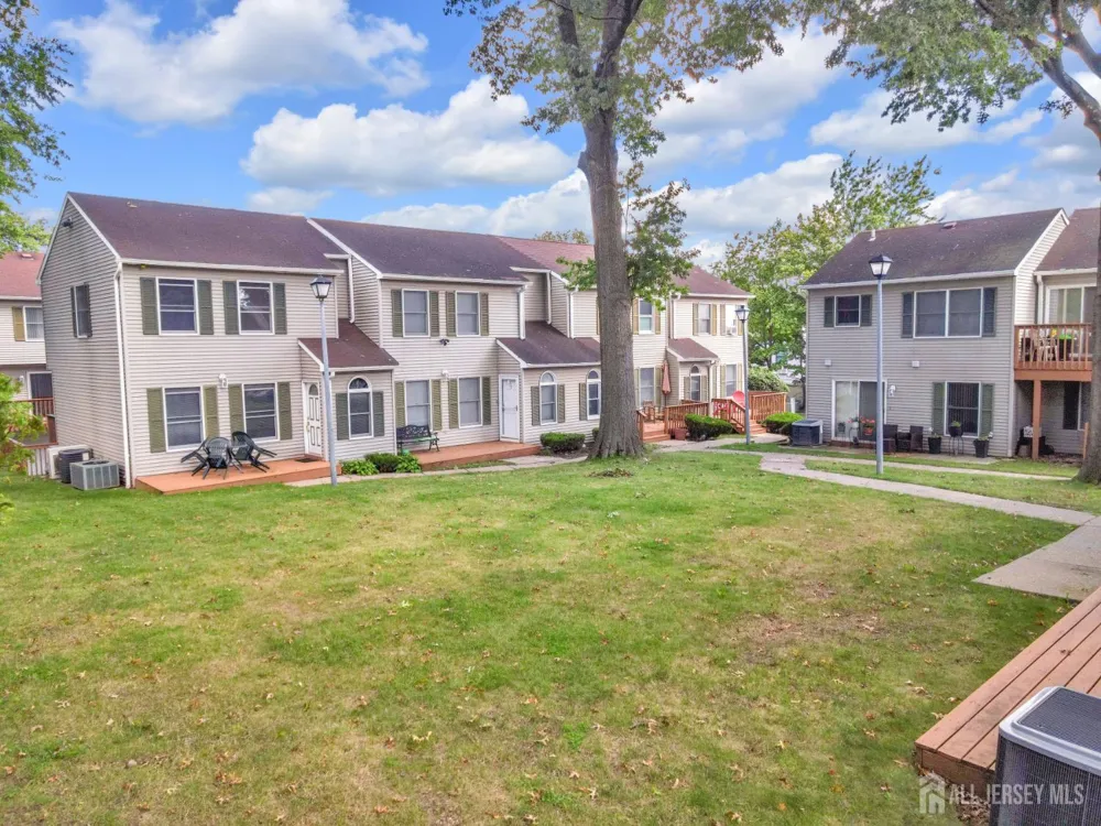 664 Irvington Avenue #6 Maplewood, NJ 07040