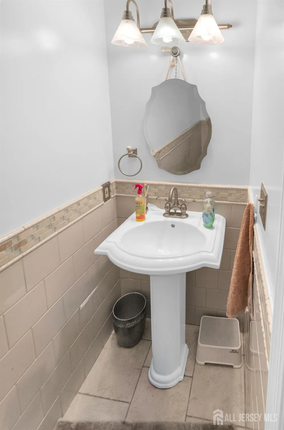 664 Irvington Avenue #6 Maplewood, NJ 07040
