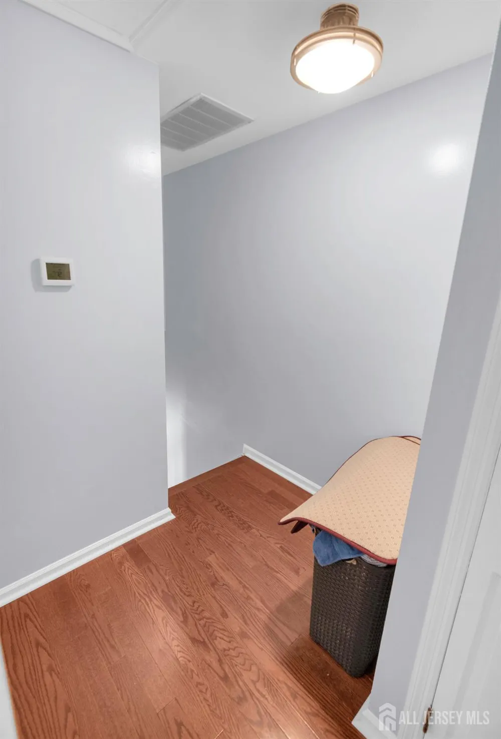 664 Irvington Avenue #6 Maplewood, NJ 07040