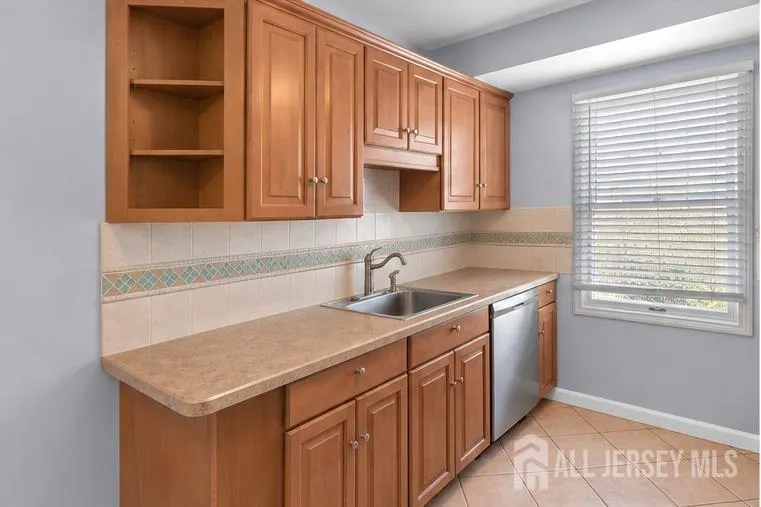 664 Irvington Avenue #6 Maplewood, NJ 07040