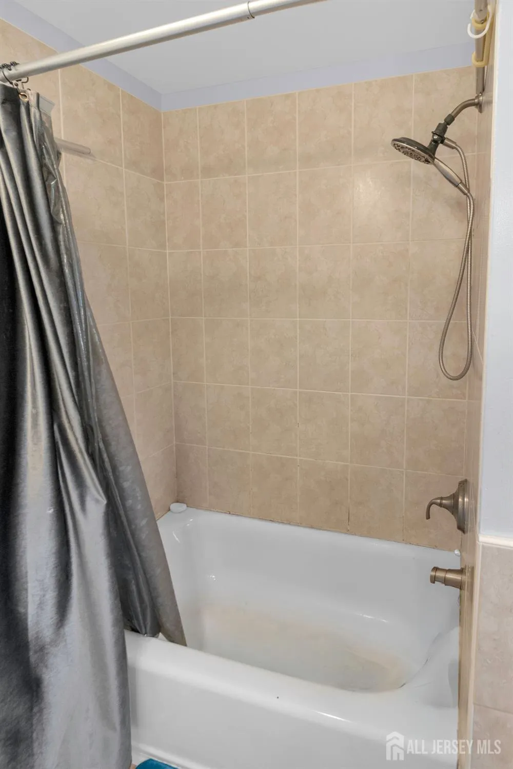 664 Irvington Avenue #6 Maplewood, NJ 07040