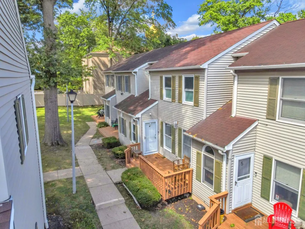 664 Irvington Avenue #6 Maplewood, NJ 07040