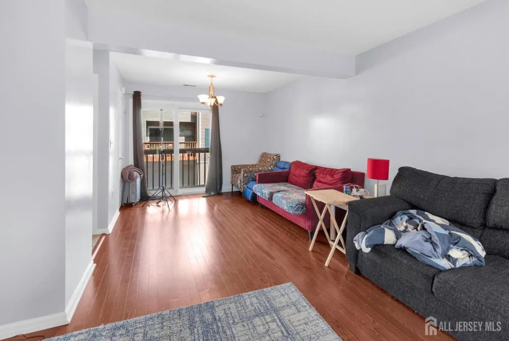 664 Irvington Avenue #6 Maplewood, NJ 07040