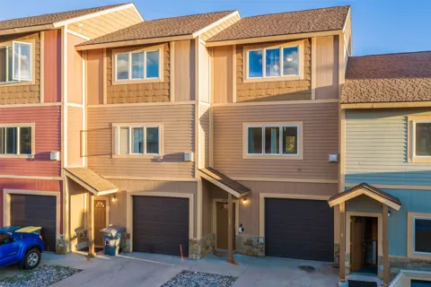 179 S 6th Street #5