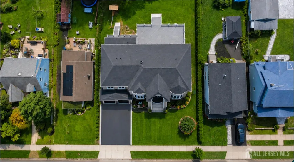 117 E Berkley Boulevard Iselin, NJ 08830