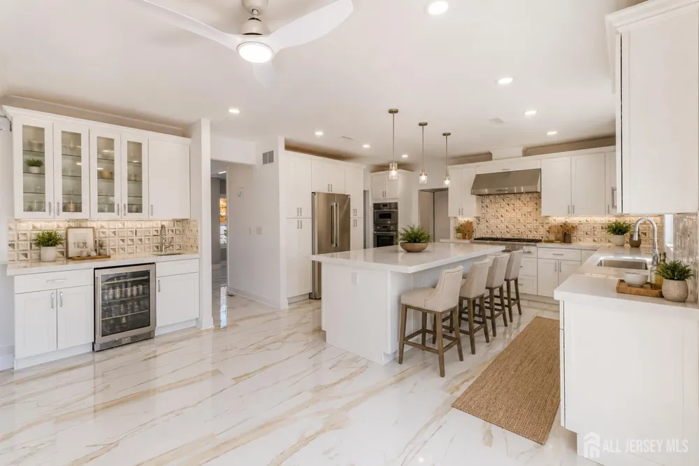 117 E Berkley Boulevard Iselin, NJ 08830