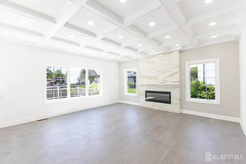 117 E Berkley Boulevard Iselin, NJ 08830