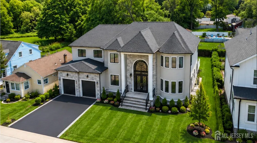 117 E Berkley Boulevard Iselin, NJ 08830