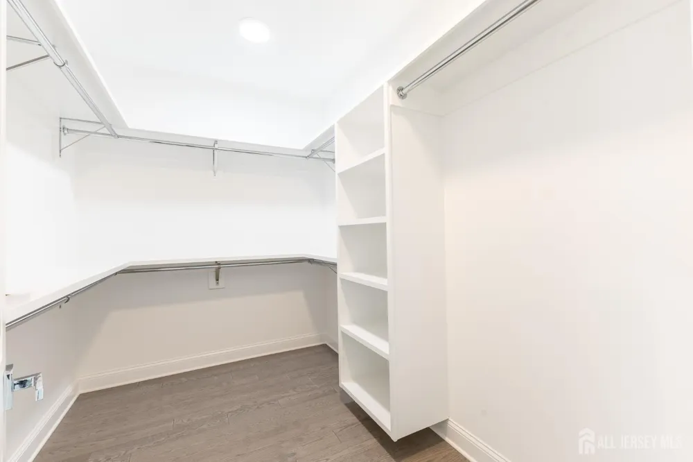 117 E Berkley Boulevard Iselin, NJ 08830