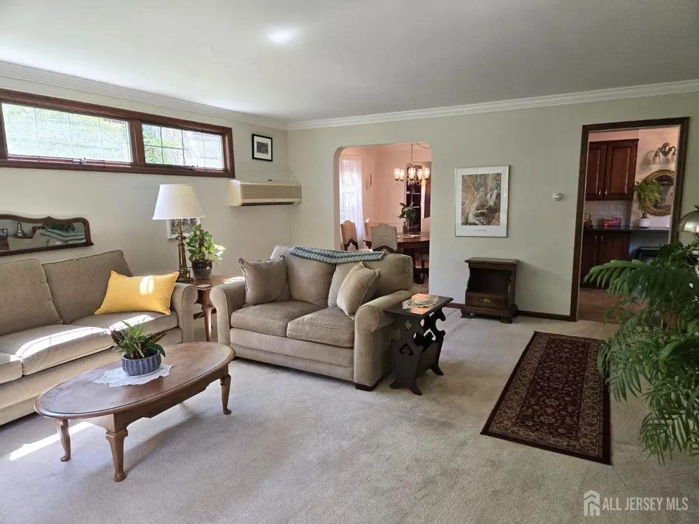 30 McCoy Avenue Metuchen, NJ 08840