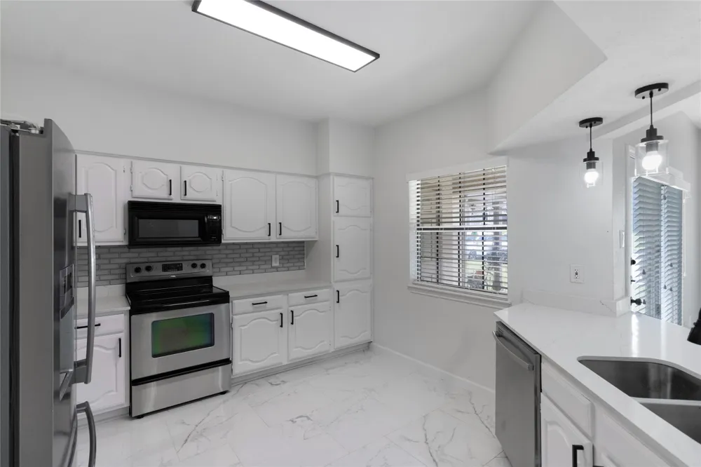 2835 Keller Springs Road #903 Carrollton, TX 75006