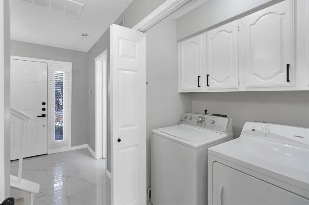 2835 Keller Springs Road #903 Carrollton, TX 75006
