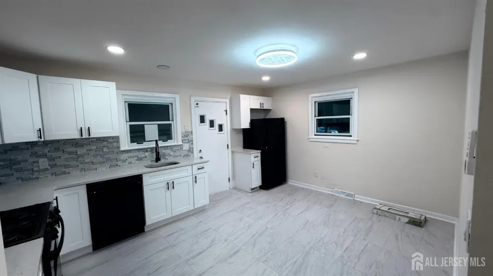 23 Apollo Avenue Avenel, NJ 07001